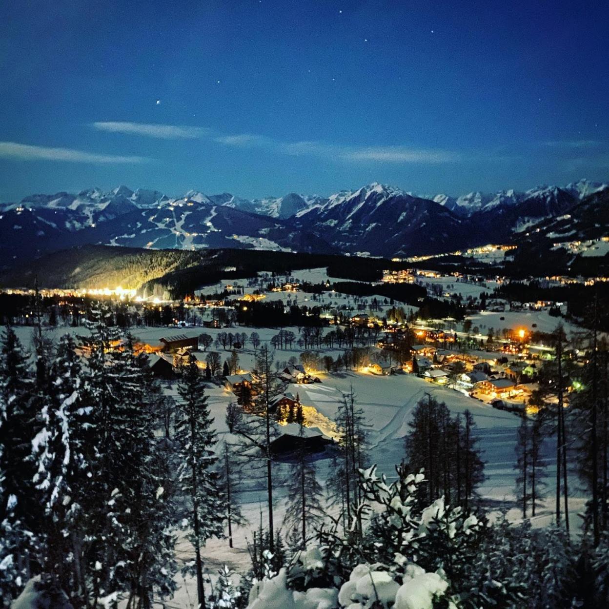 Bio-Holzhaus Und Landhaus Heimat Apartment Ramsau am Dachstein Luaran gambar