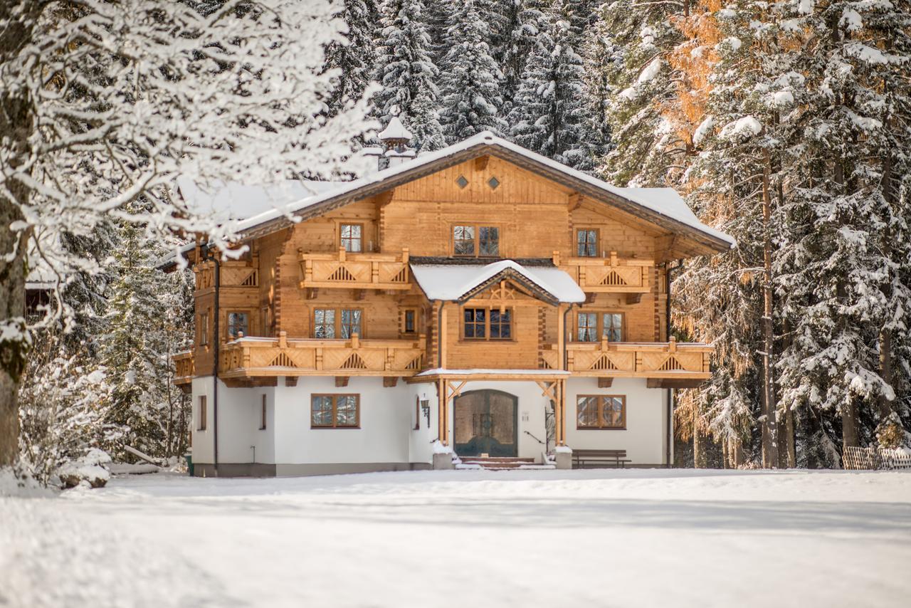 Bio-Holzhaus Und Landhaus Heimat Apartment Ramsau am Dachstein Luaran gambar